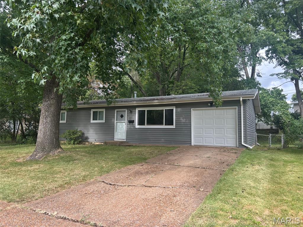 1360 Acredale Drive Property Photo 1