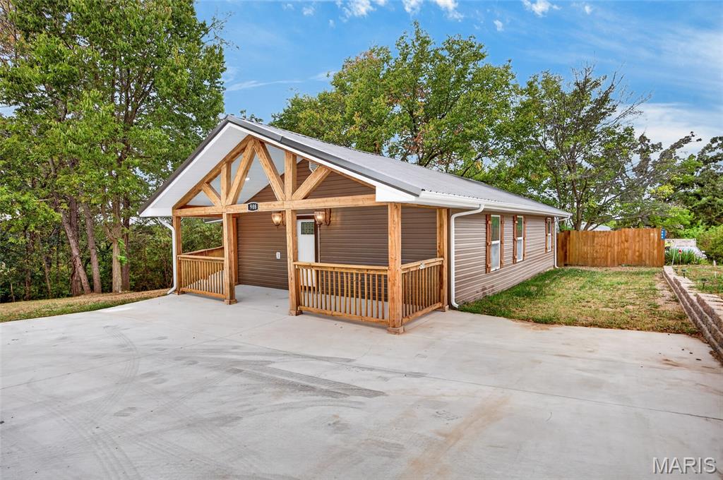 908 Ozark Street