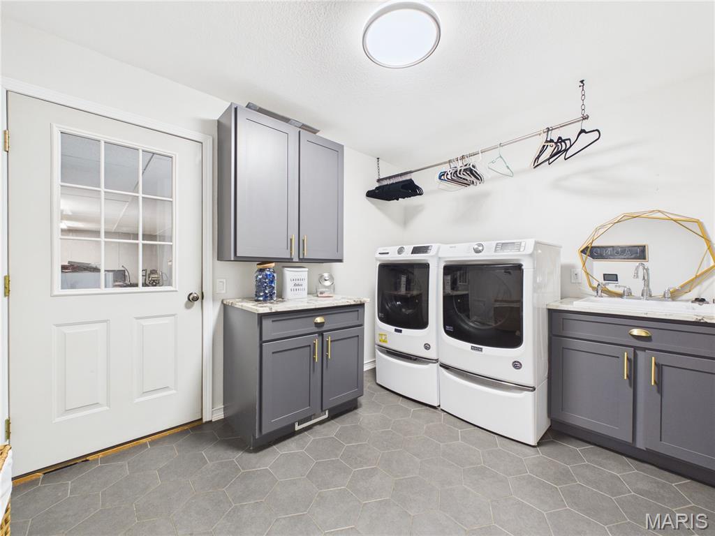 15302 Springhill Drive Property Photo 17