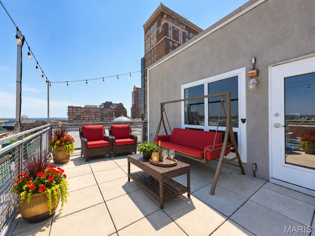 901 Washington Avenue 708 Property Photo 1