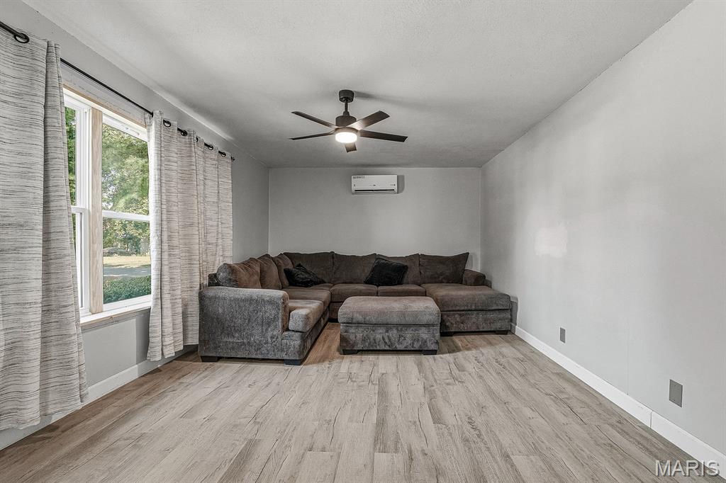 100 Pecan Boulevard Property Photo 6