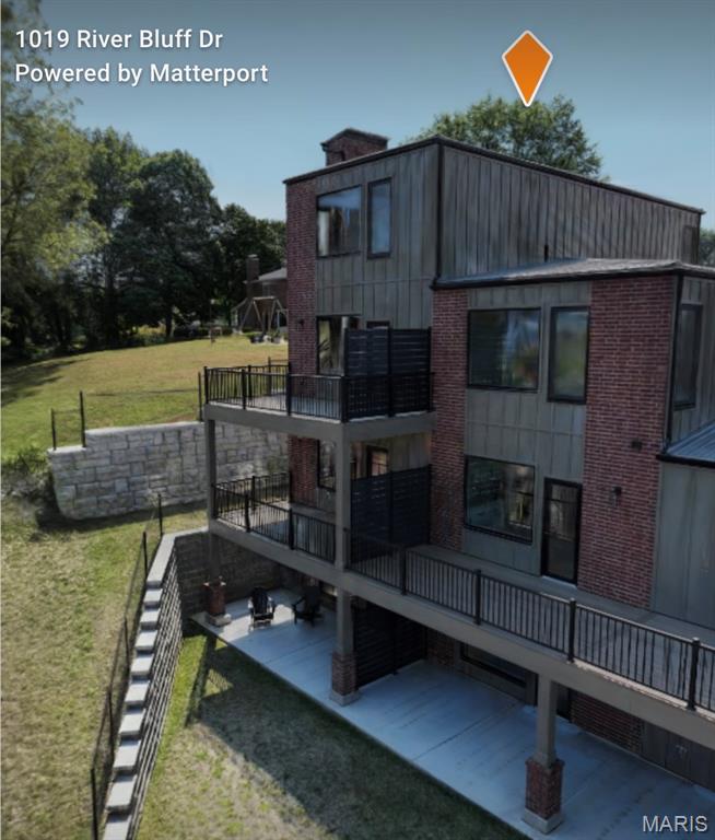 1019 River Bluff Drive Property Photo 13