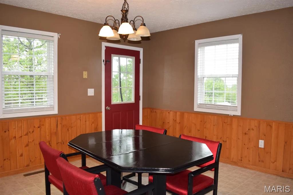 15370 Top Drive Property Photo 5