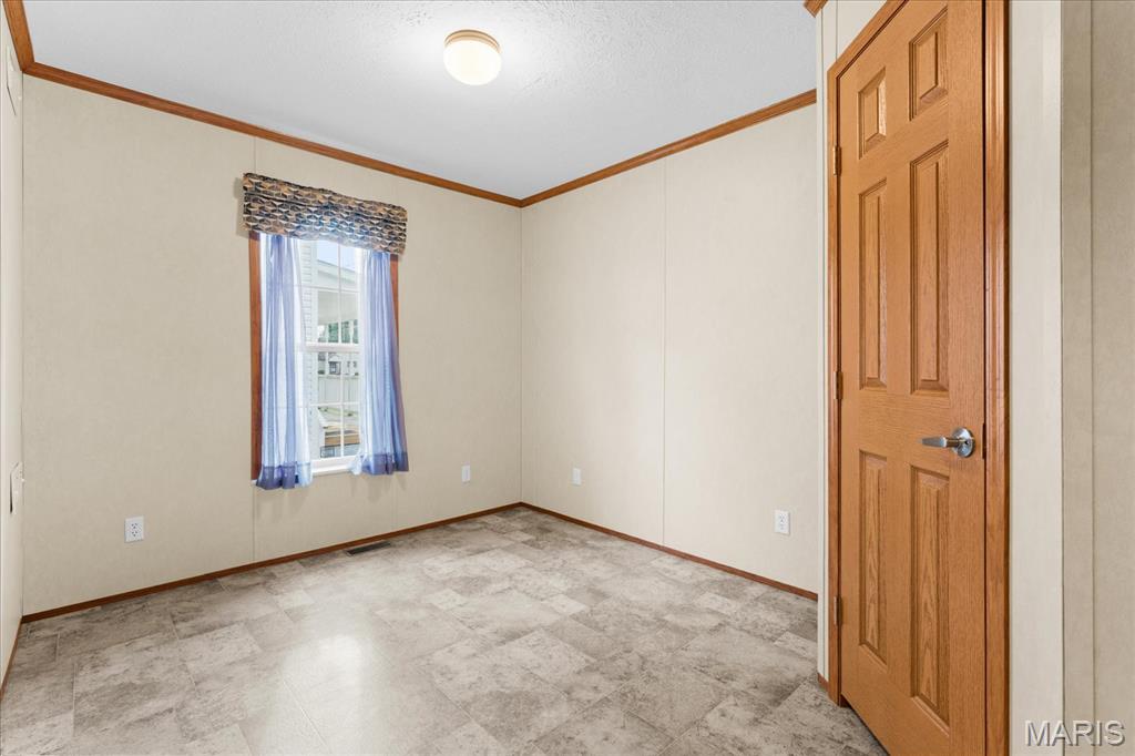 6 E Birch Street Property Photo 20