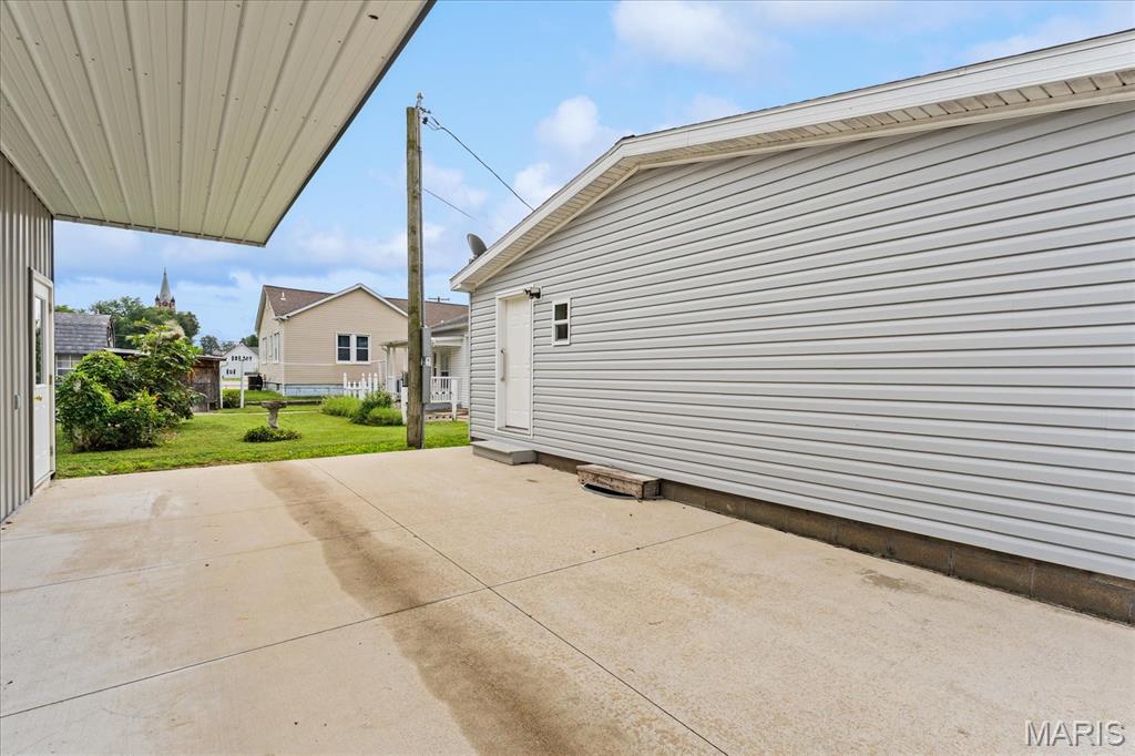 6 E Birch Street Property Photo 26