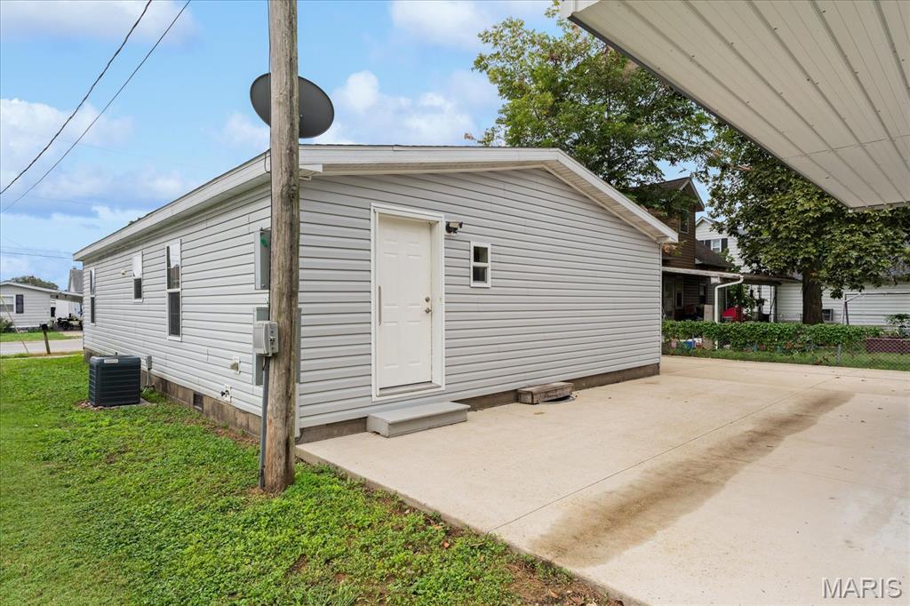 6 E Birch Street Property Photo 27