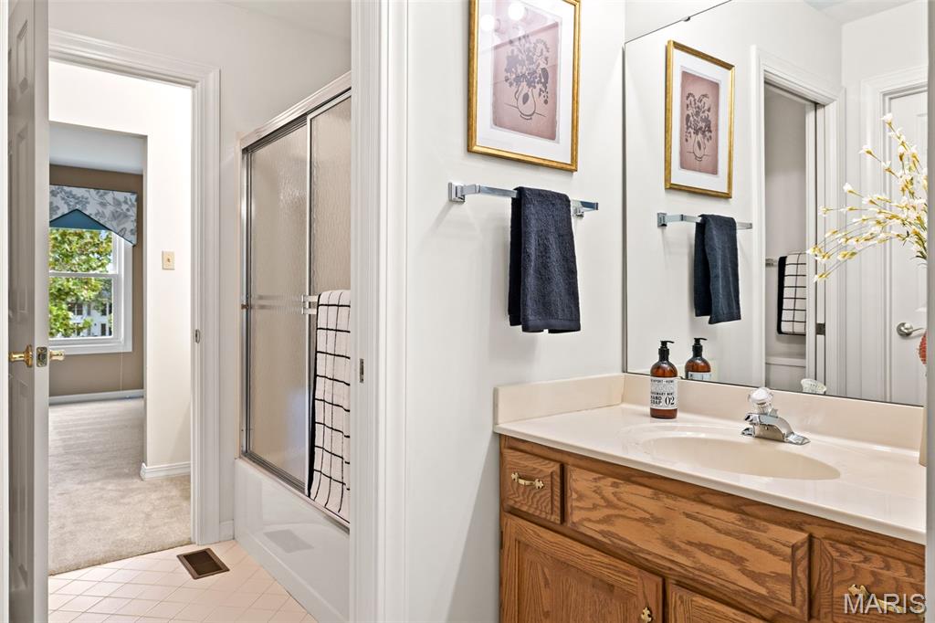 612 Roundstone Drive Property Photo 30