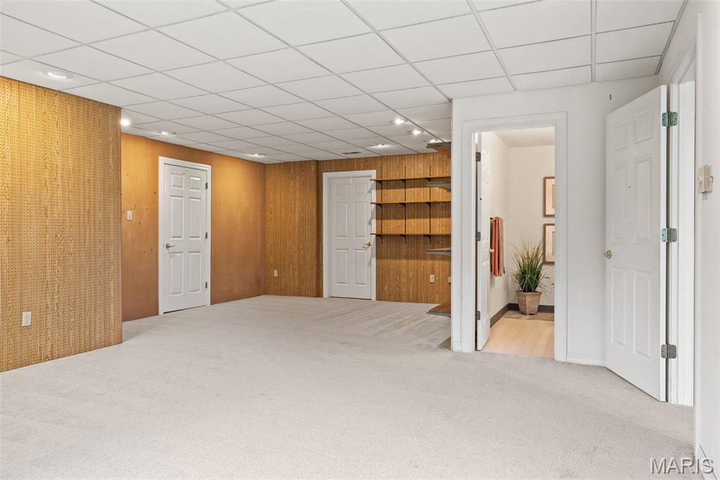 612 Roundstone Drive Property Photo 38