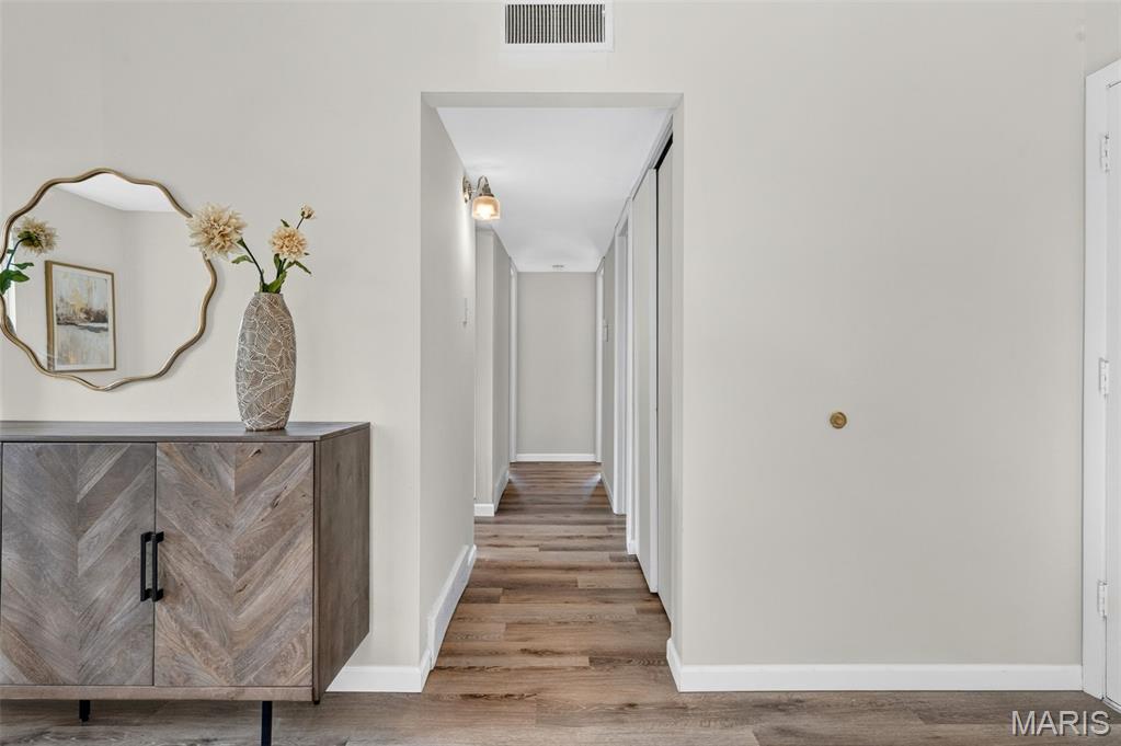 10031 Willdan Drive Property Photo 12