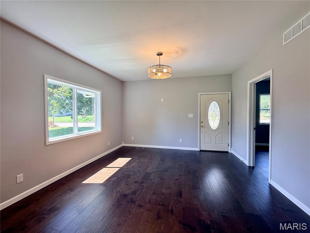 501 Holly Street Property Photo 3