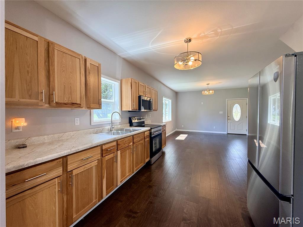 501 Holly Street Property Photo 5