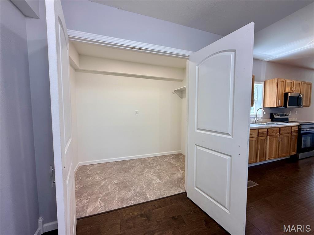 501 Holly Street Property Photo 7