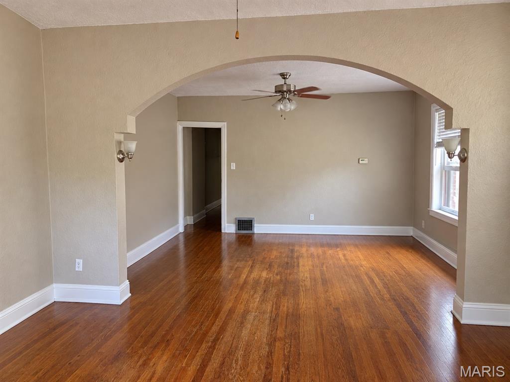 2001 Prather Avenue Property Photo 4
