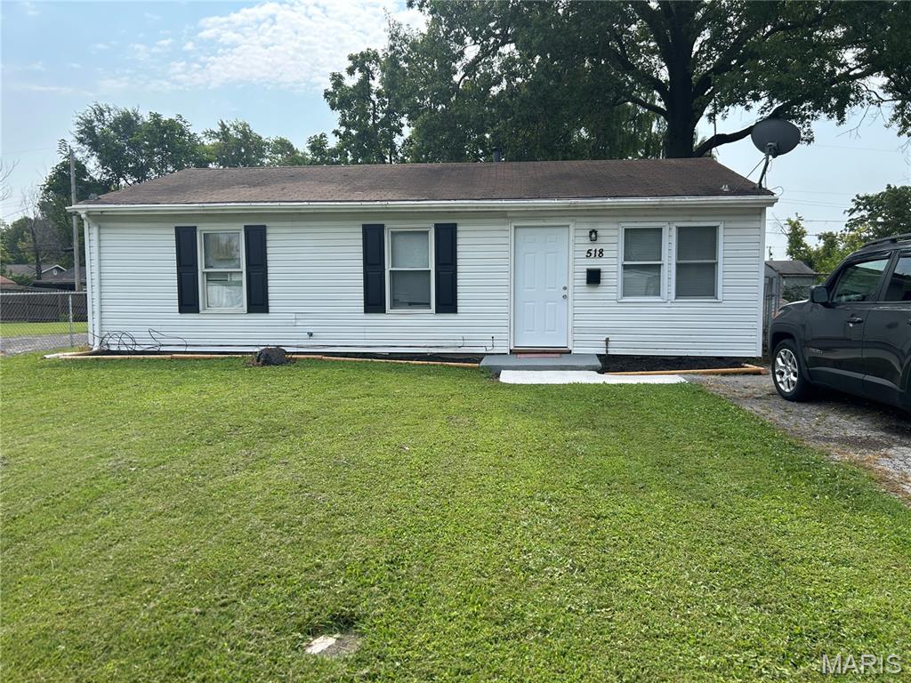 518 Saint James Drive Property Photo 1