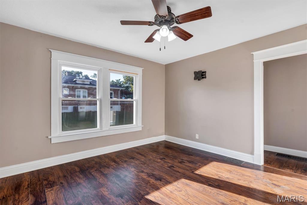 8627 Argyle Avenue Property Photo 3