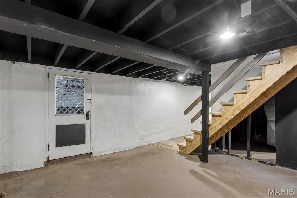 8627 Argyle Avenue Property Photo 14