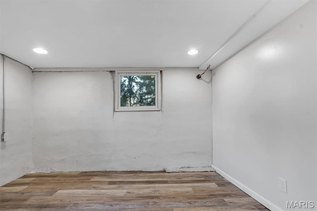 8627 Argyle Avenue Property Photo 16