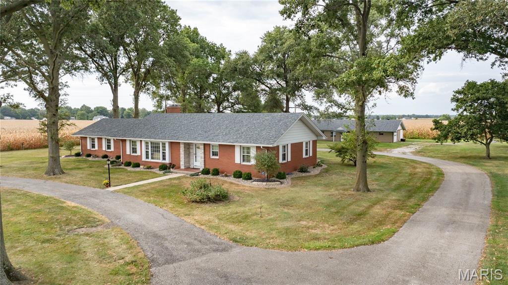 24018 State Highway 16 Property Photo 1