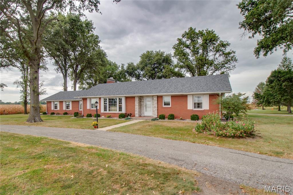 24018 State Highway 16 Property Photo 19
