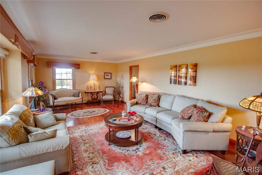 24018 State Highway 16 Property Photo 24