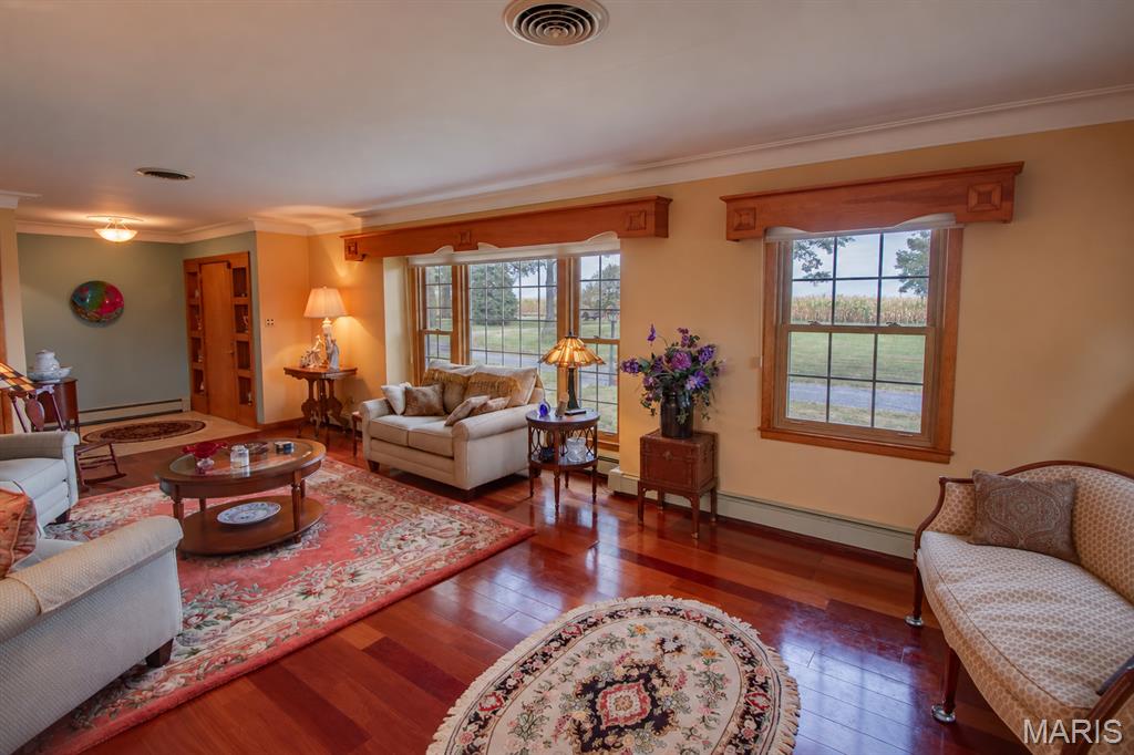 24018 State Highway 16 Property Photo 26