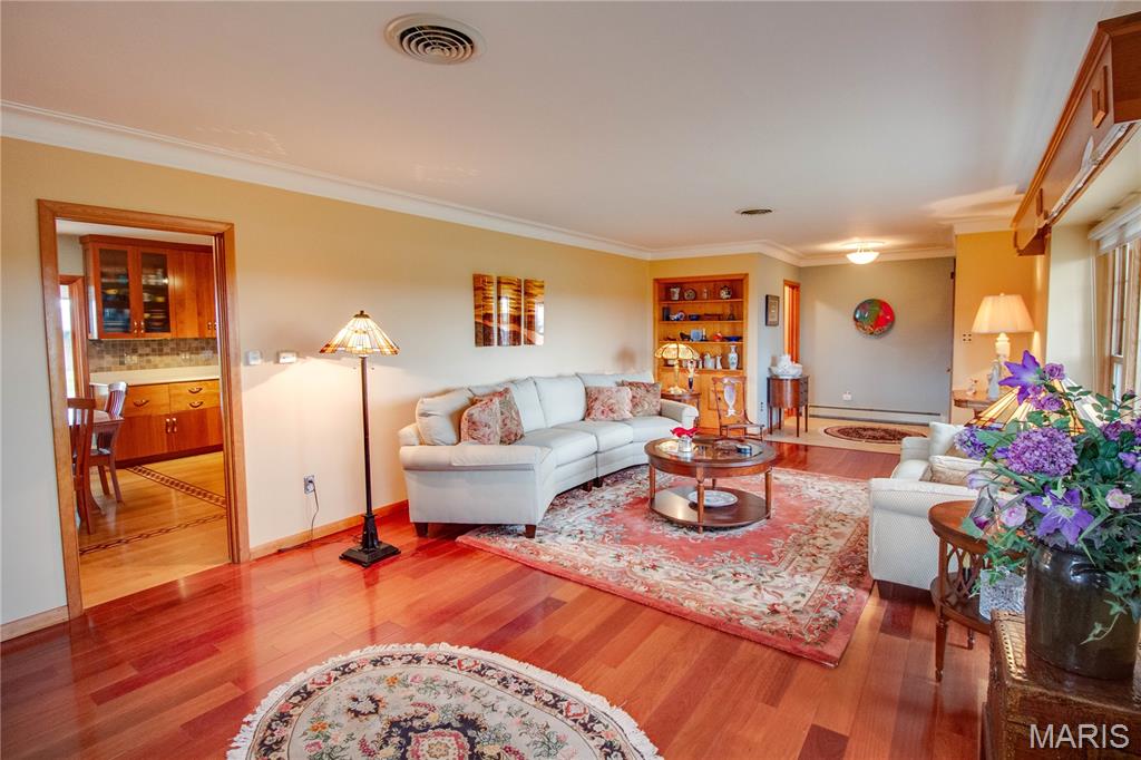 24018 State Highway 16 Property Photo 27