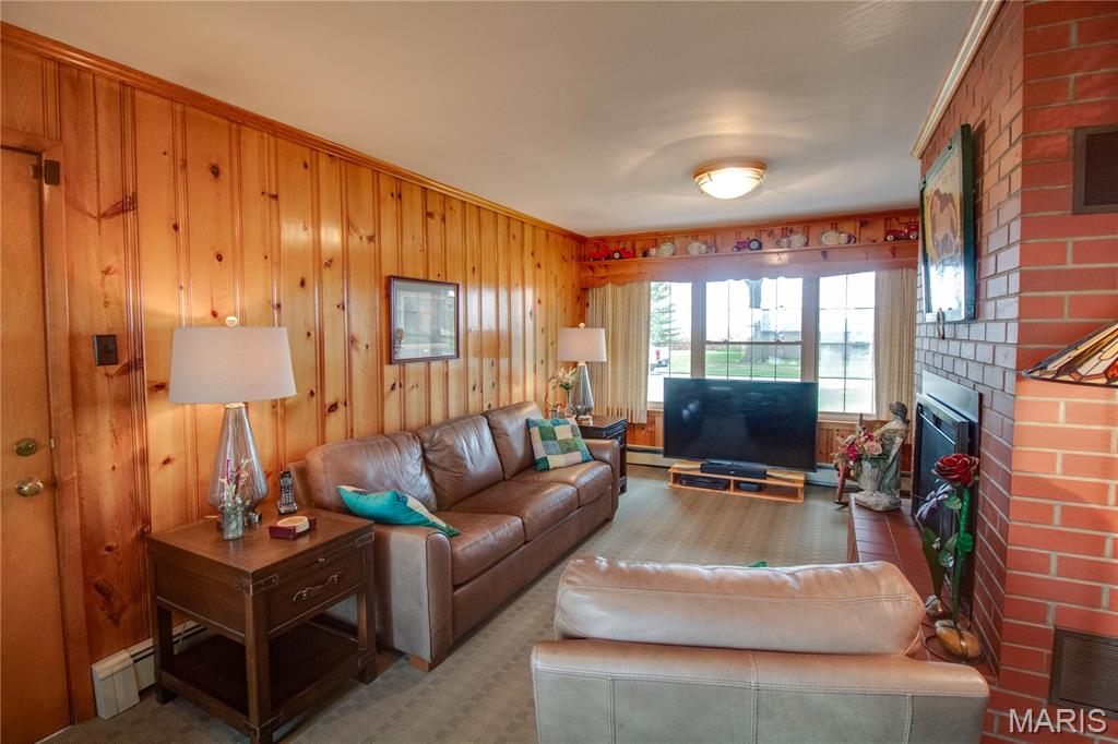 24018 State Highway 16 Property Photo 34
