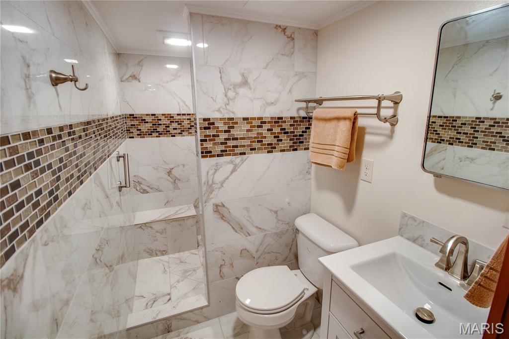 24018 State Highway 16 Property Photo 58