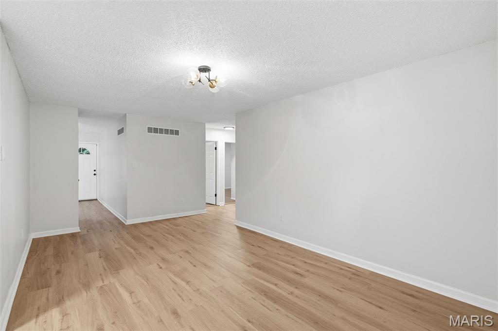 12929 Covington Gardens Drive Property Photo 16