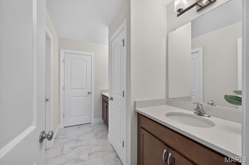 823 Silver Buck Lane Property Photo 30