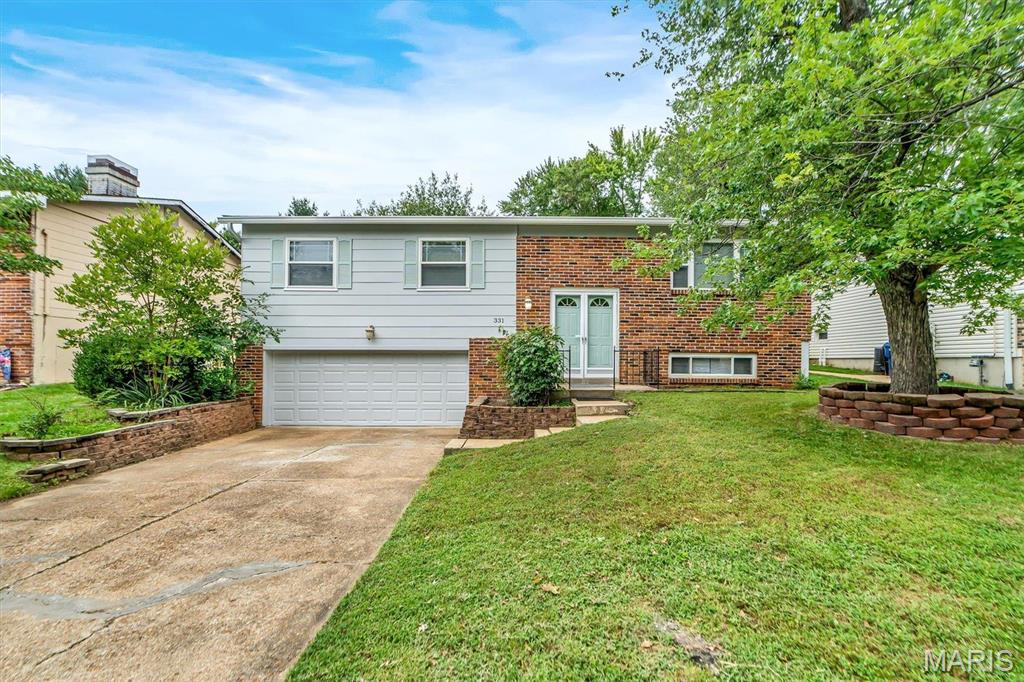 331 Sorrento Drive Property Photo 2