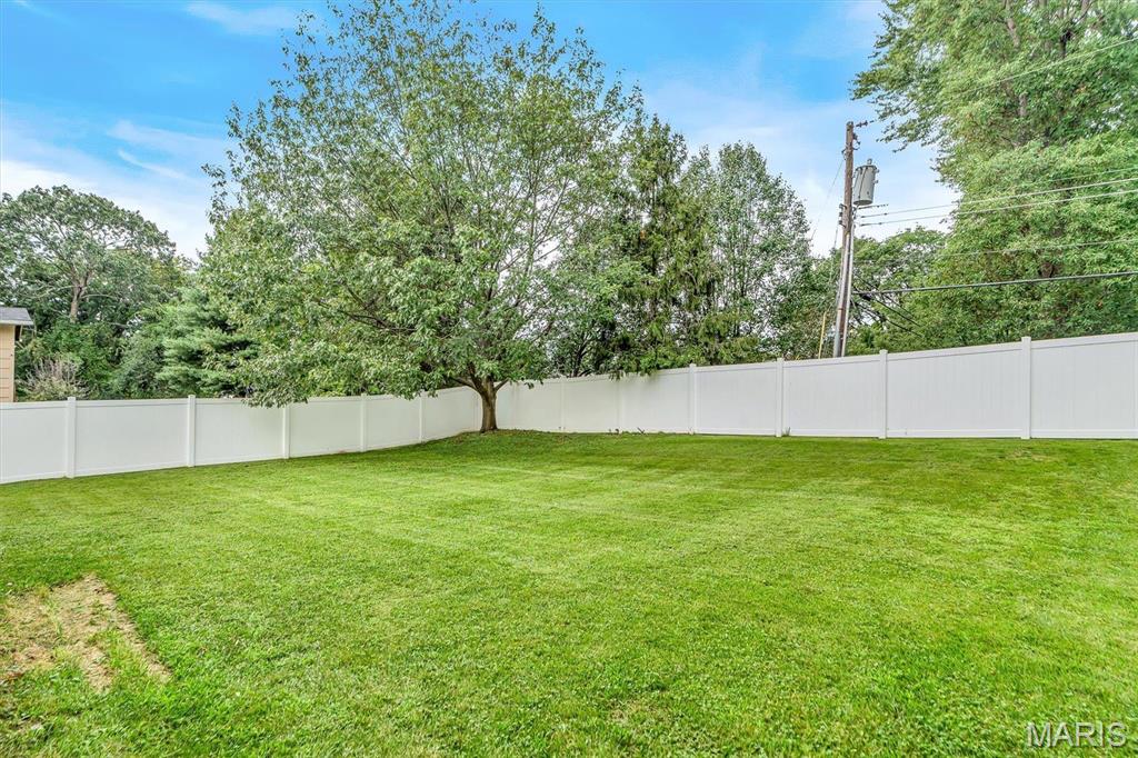 331 Sorrento Drive Property Photo 5