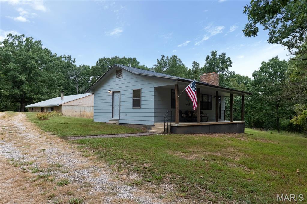 357 County Road 4245 Property Photo 1