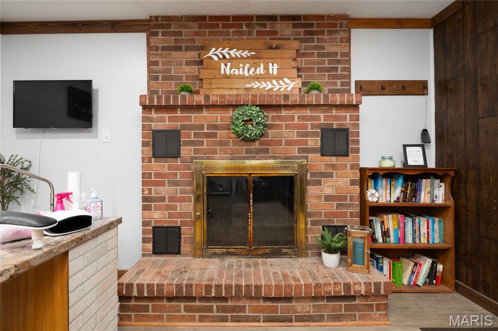 357 County Road 4245 Property Photo 14