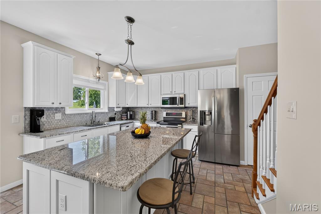 947 Crown Pointe Estates Drive Property Photo 17