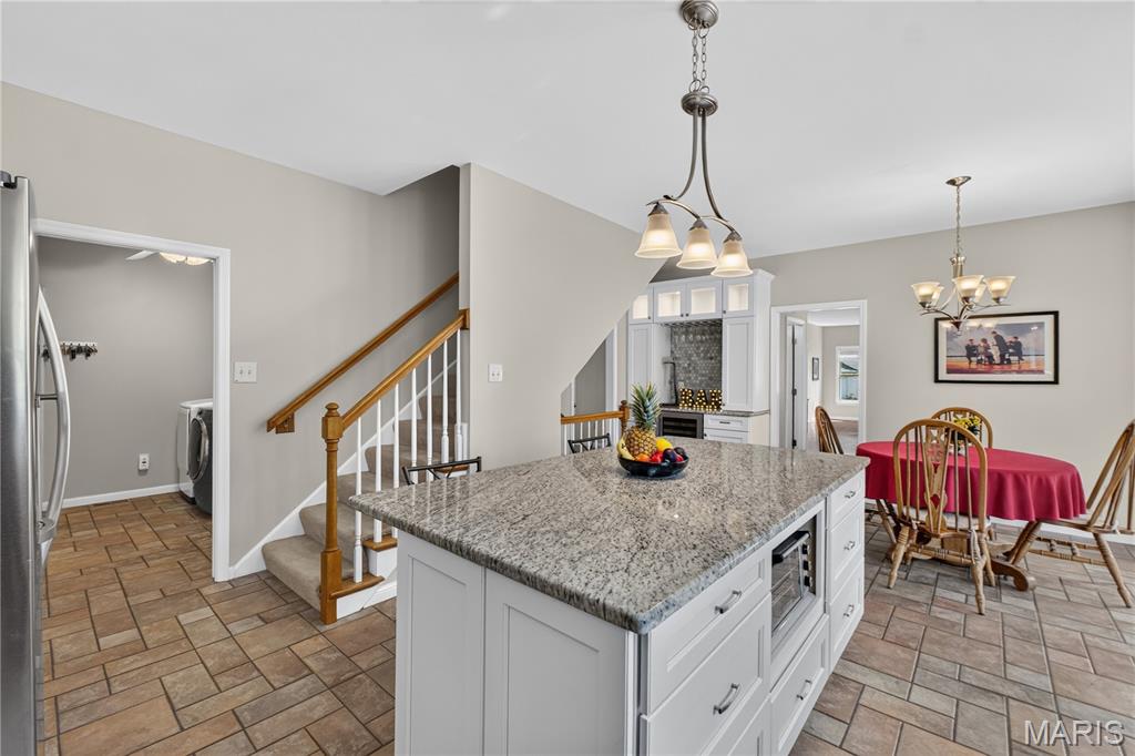 947 Crown Pointe Estates Drive Property Photo 18