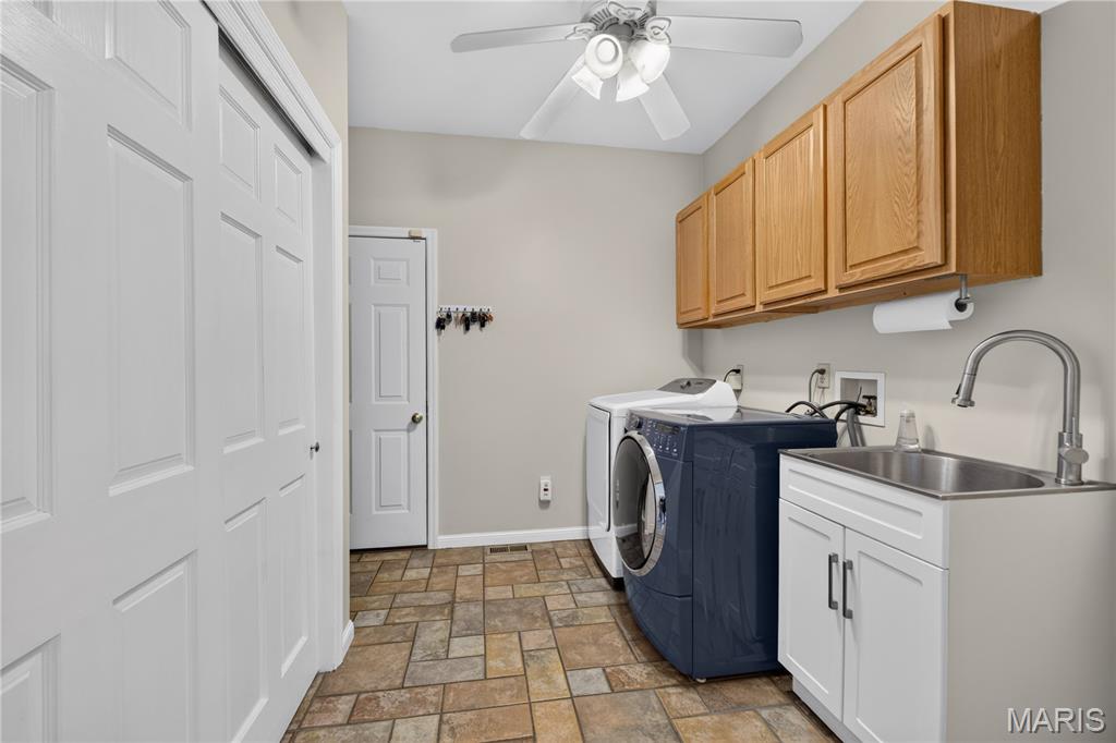 947 Crown Pointe Estates Drive Property Photo 20