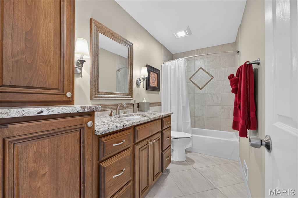 947 Crown Pointe Estates Drive Property Photo 34
