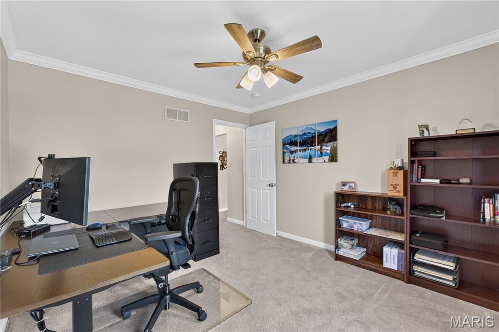 947 Crown Pointe Estates Drive Property Photo 42