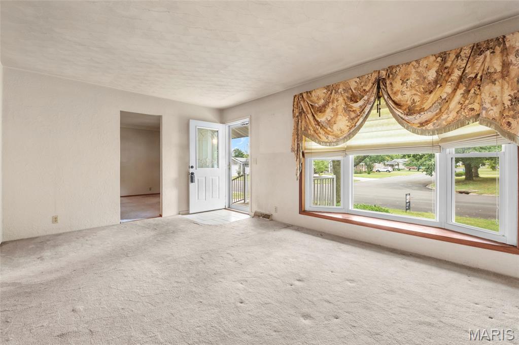714 W Sherman Street Property Photo 10