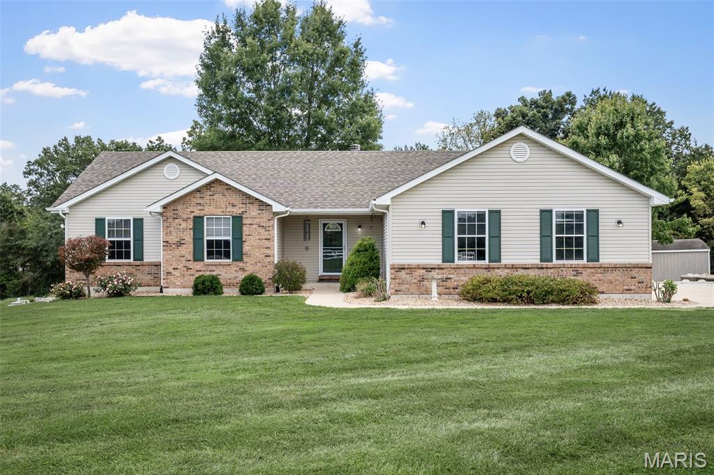 772 W Highway U Property Photo 1