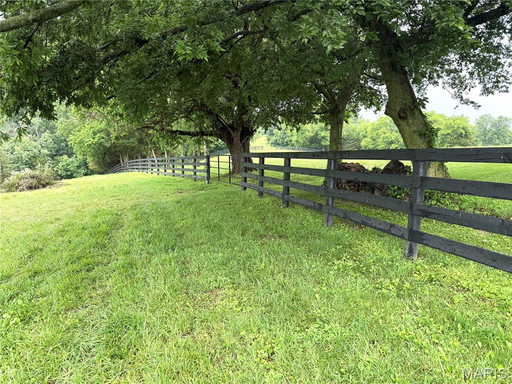 1908 Highway T Property Photo 7