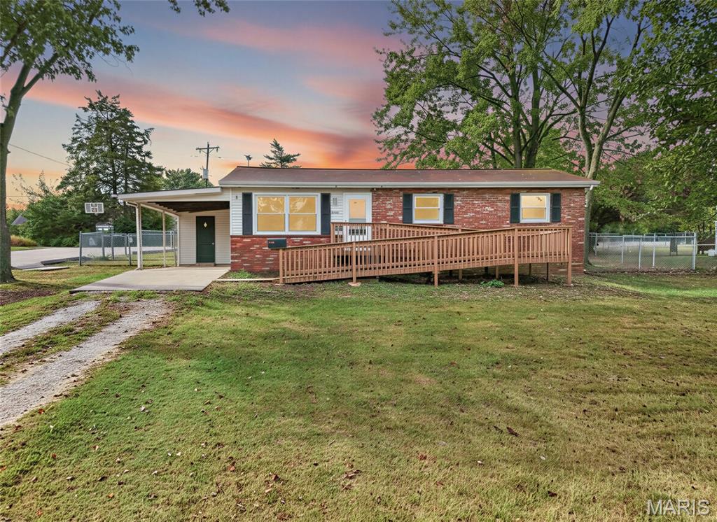 1002 Terrace Drive Property Photo 1