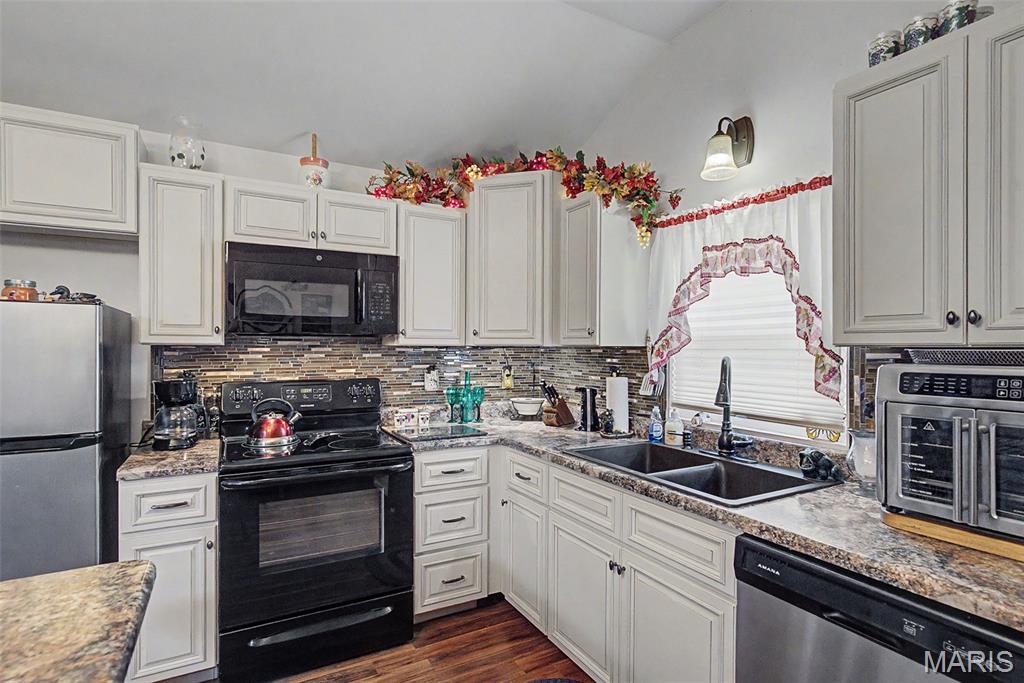 20720 State Highway C Property Photo 50