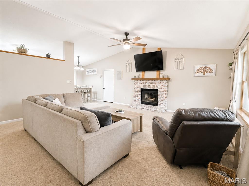 403 Leisure Street Property Photo 7