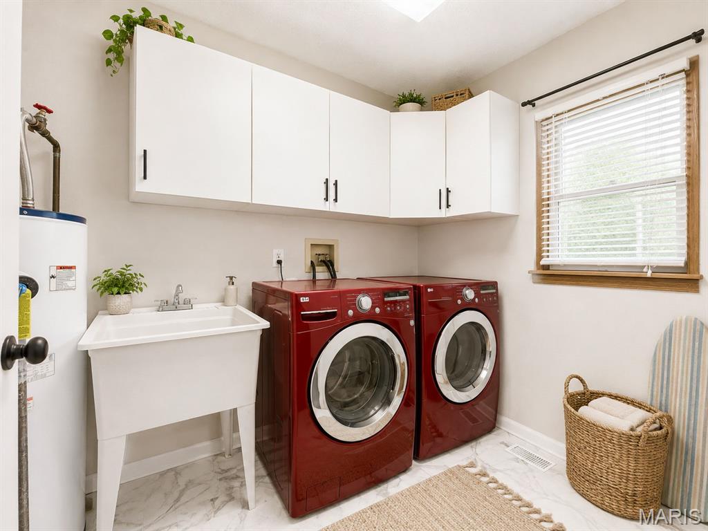 403 Leisure Street Property Photo 11