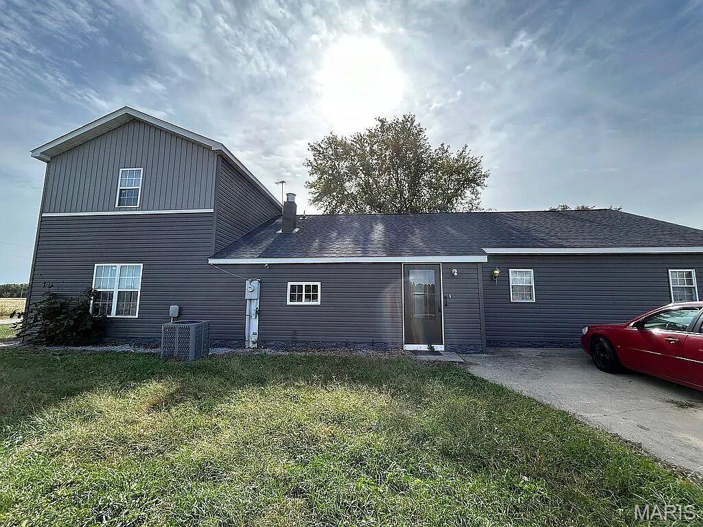 6059 White Walnut Road Property Photo 2