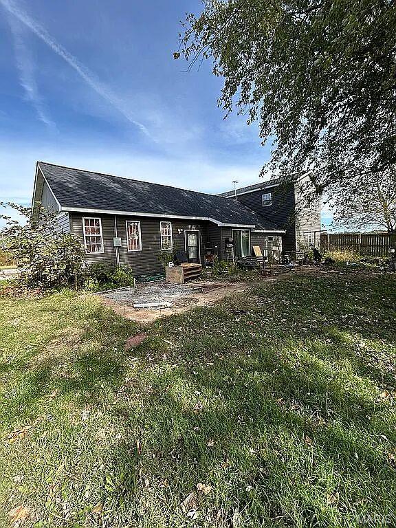 6059 White Walnut Road Property Photo 3