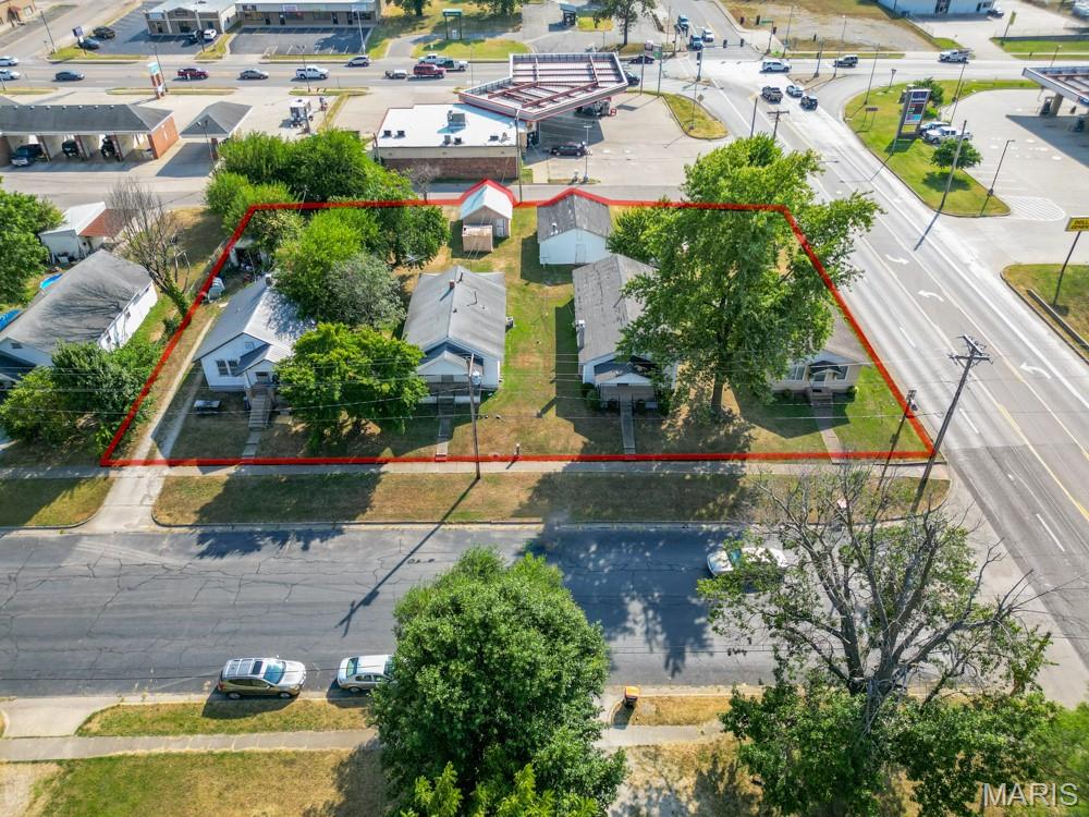 685 671 661 653 N Adams Avenue
