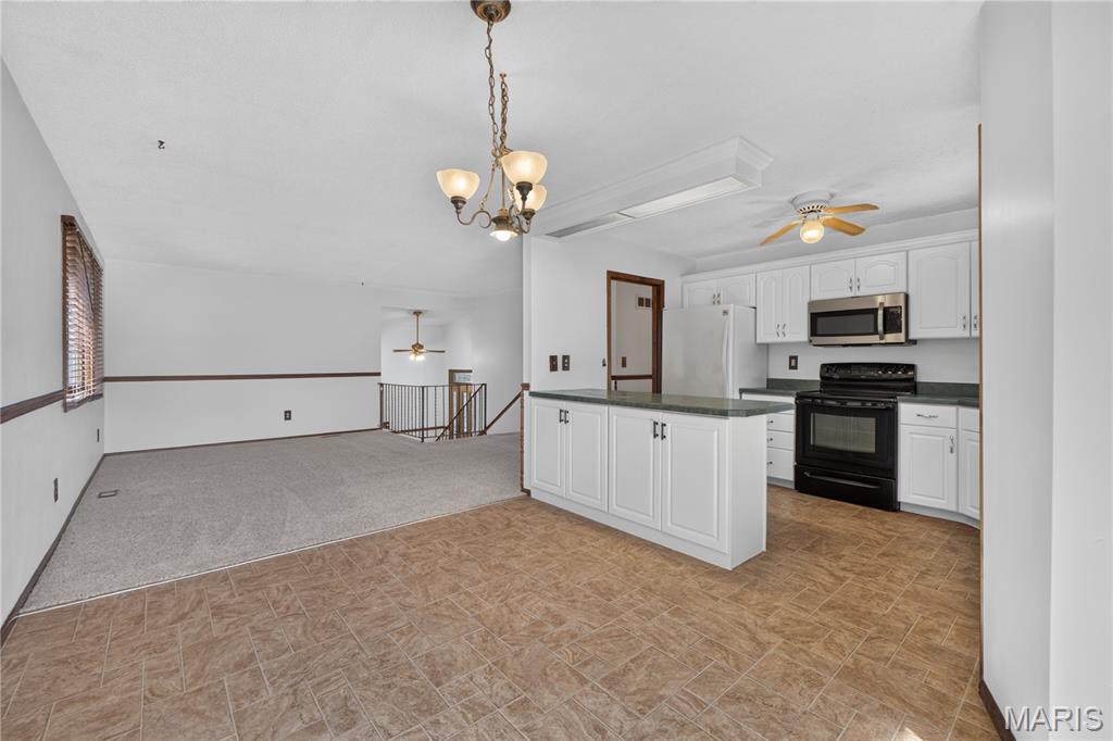 31 Buckingham Drive Property Photo 8